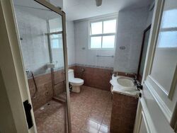 Kew Crescent (D16), Terrace #554644461